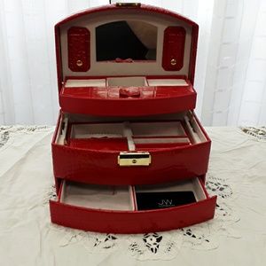 JW London jewelry box